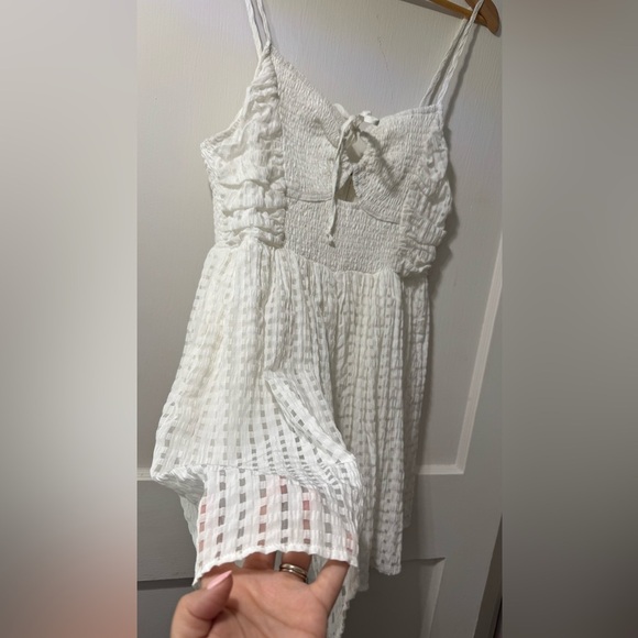 NWT Papermoon Freua Tie Front Smocked Romper Size Large - Picture 6 of 6